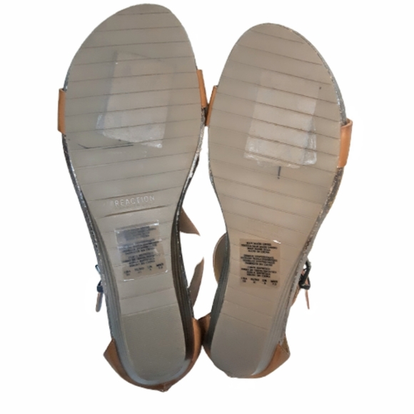 Kenneth Cole Reaction Great Gal T-Strap Wedge Gladiator Summer Sandal Brown boho - Picture 7 of 7